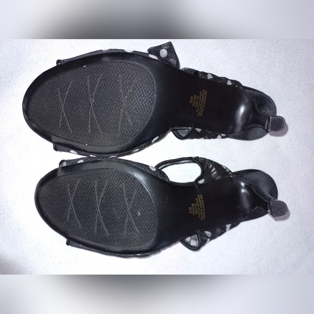Impo Vavoom black polka dot 3 Inch Heels Size 6.5 - Picture 7 of 9
